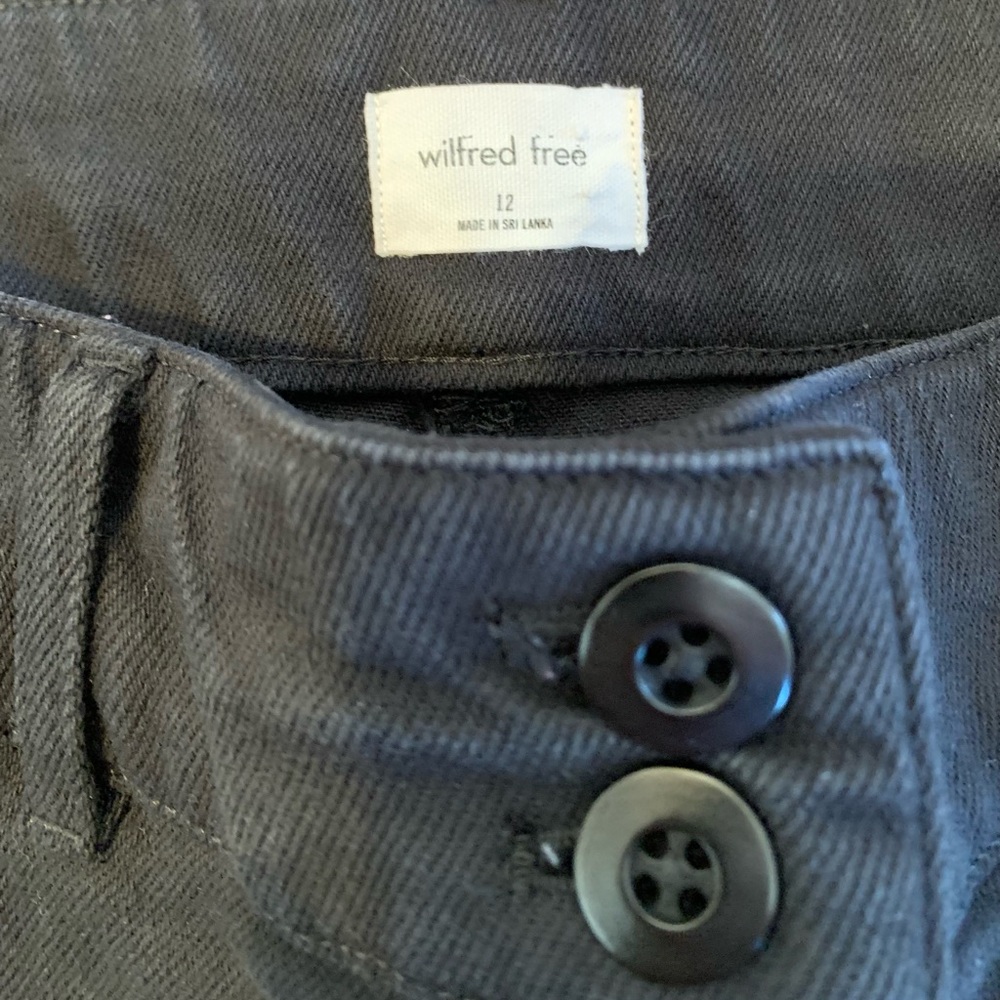 Aritzia Wilfred Free Modern Black Cargo Pants - Picture 12 of 14
